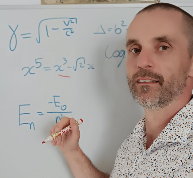 Dariusz - Nauczyciel i Korepetytor Matematyki i Fizyki